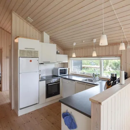 Three-bedroom Holiday In