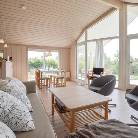 Three-bedroom Holiday In Holiday home Slagelse