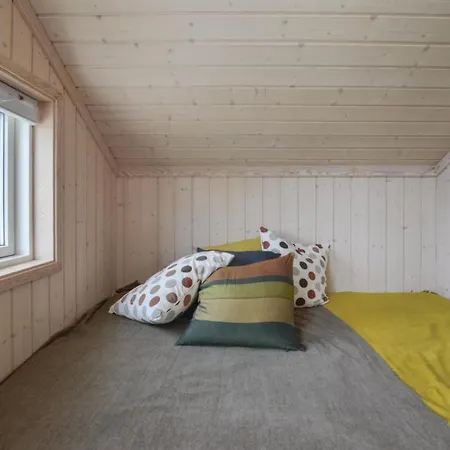 Three-bedroom Holiday In *